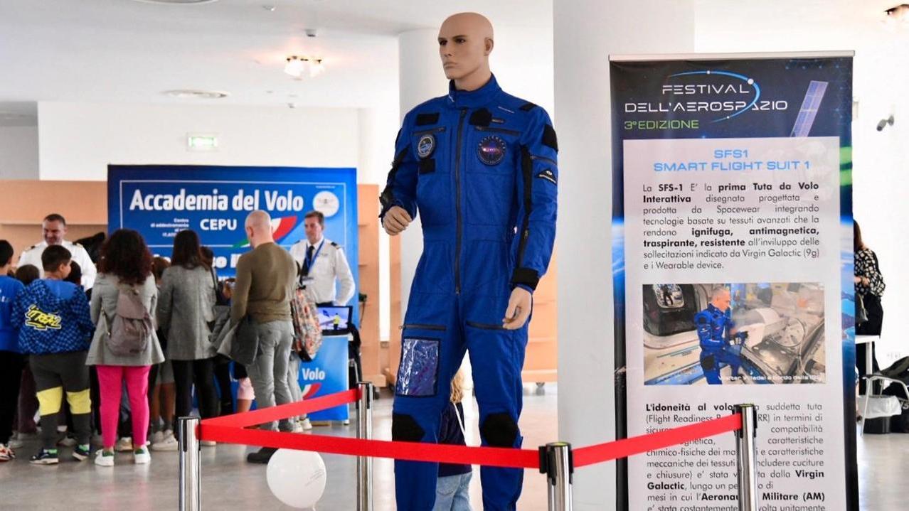 Comincia il Festival dell’aerospazio: «Nel menu space food anche la fregula sarda»
