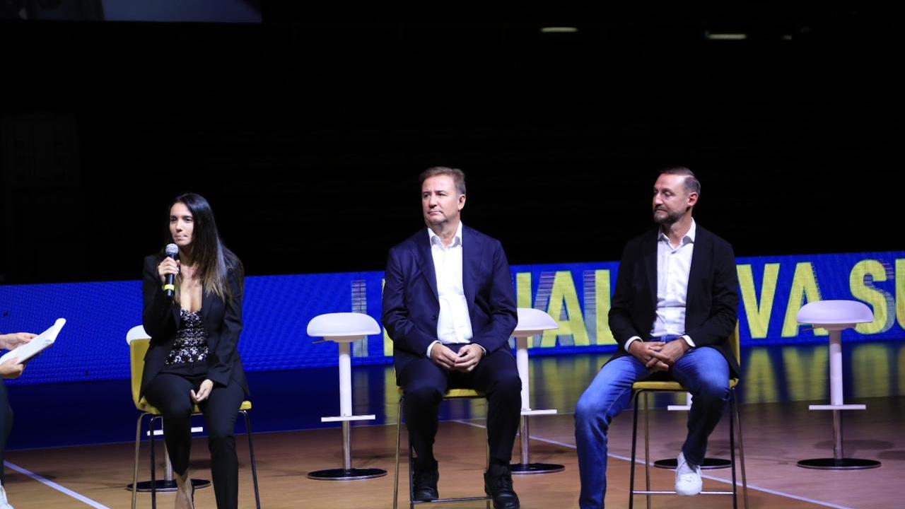 Modena Volley, serata con oltre mille tifosi. Storci: «Così omaggeremo Giuseppe Panini»