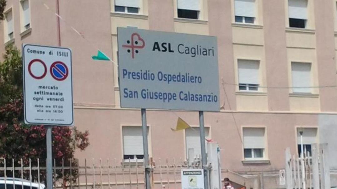Vietato ammalarsi, il pronto soccorso chiude ancora per mancanza di medici. Il sindaco: «Situazione vergognosa»