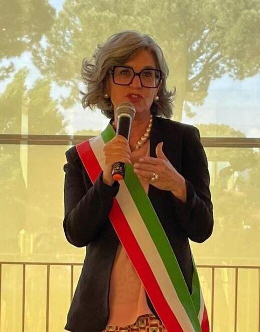 
	Roberta Menchetti, vicesindaco di Porcari

