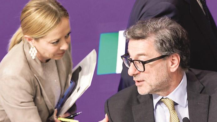 La manovra: 18,7 miliardi per aiutare le famiglie, salari, pensioni e sanità – Tutte le novità