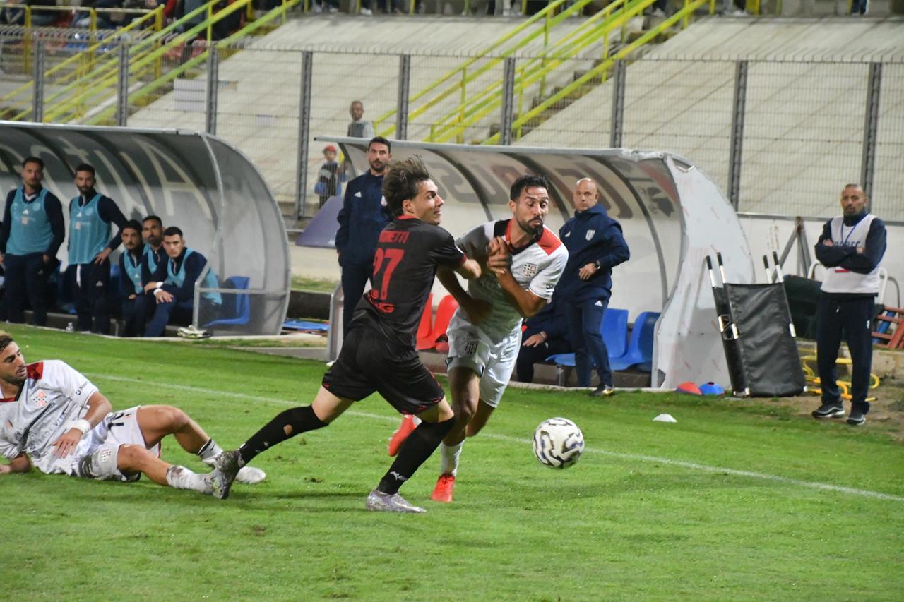 La Torres sprofonda in casa, il Forlì vince 2-0 – LE PAGELLE
