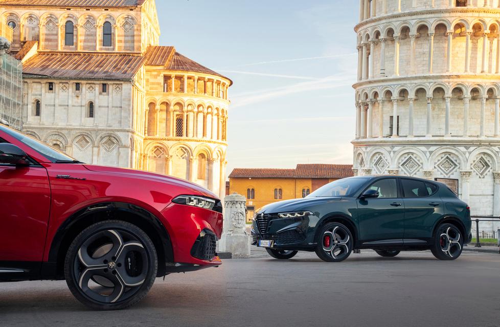 Alfa Romeo svela la nuova Tonale a Pisa: «Incontro di bellezze»<br>
