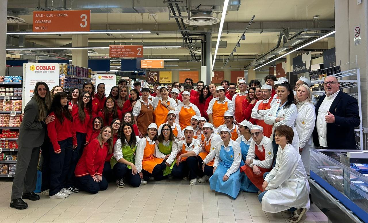 
	Lo staff del Conad di Pavullo

