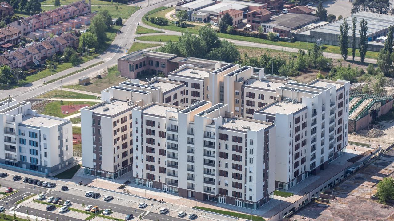 Ferrara, Palaspecchi rinato: ora chi lo vive sorride