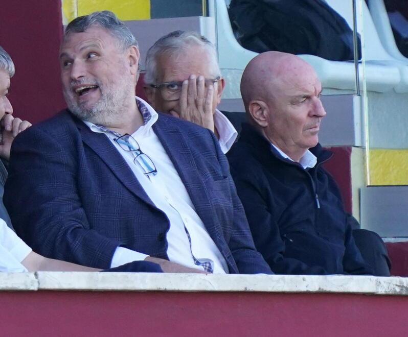 Livorno, scintille e litigio tra Esciua e Salvetti<br>
