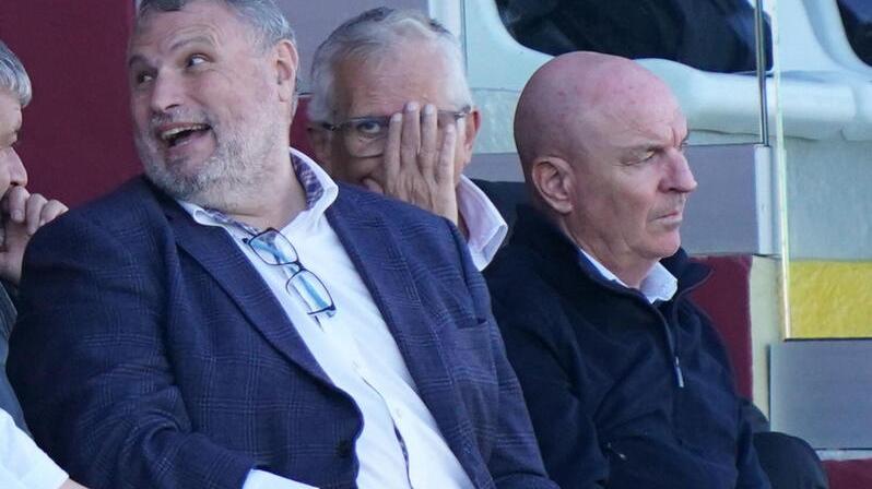 Livorno, scintille e litigio tra Esciua e Salvetti<br type="_moz" />