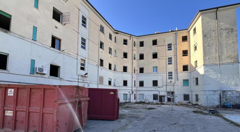 Livorno, via all’abbattimento dei vecchi palazzi della Guglia: costo e tempi (e la speranza)