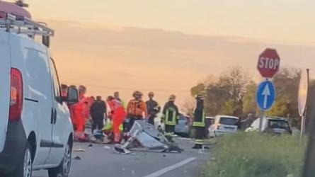 Schianto auto-motocarro sulla ex 131: è morto il 90enne rimasto ferito