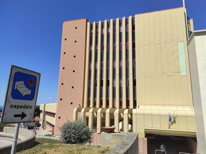 
	L'ospedale di Piombino

