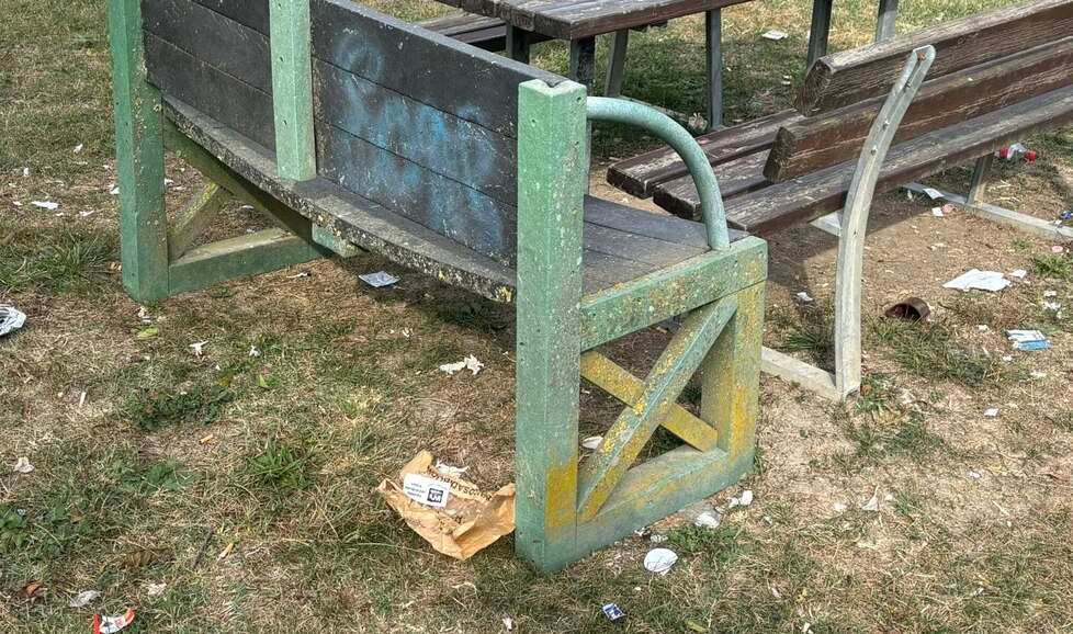 Tresigallo, vandalismi a teatro e al parco: «La questione avrà strascichi»