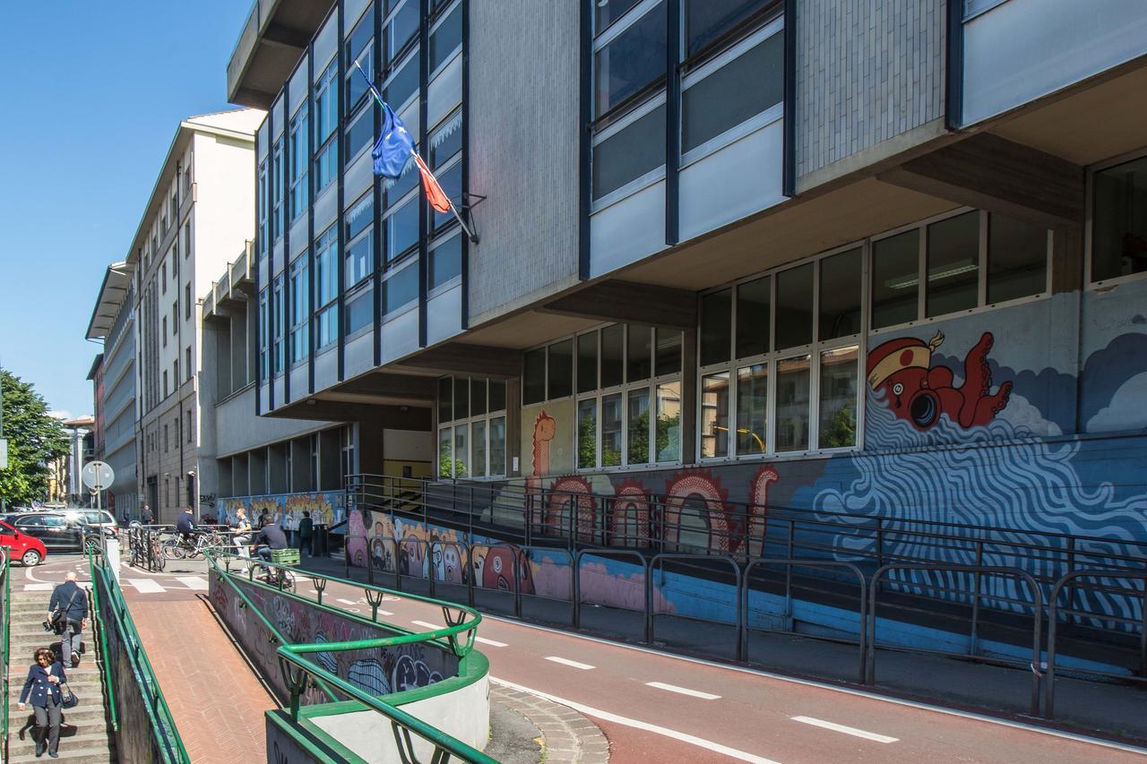 
	L'istituto comprensivo Pieraccini, sul viale Spartaco Lavagnini

