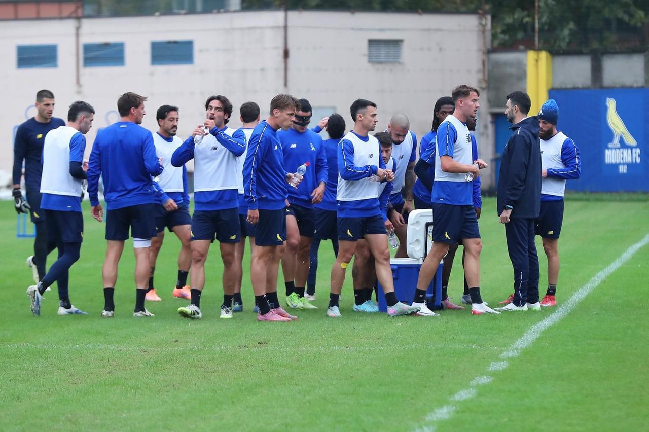 
	I gialli al lavoro (foto Modena Fc)


