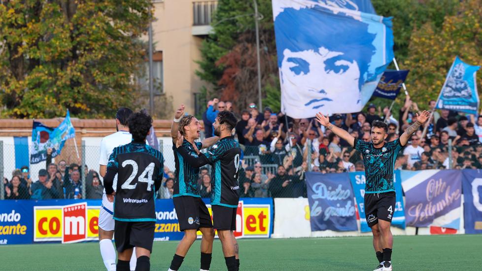 Su Ferrara torna la positività, tifosi e squadra felici e uniti