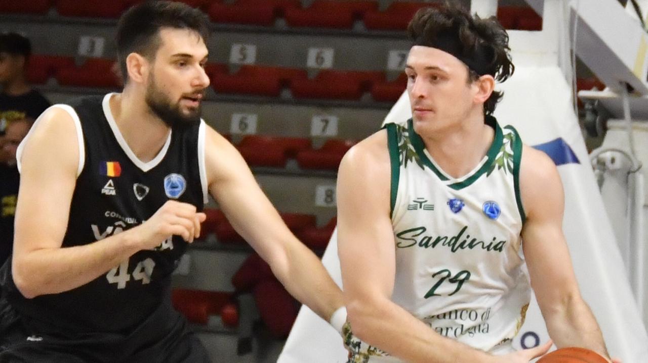 La Dinamo si sblocca, Valtea travolta dalle triple di Buie