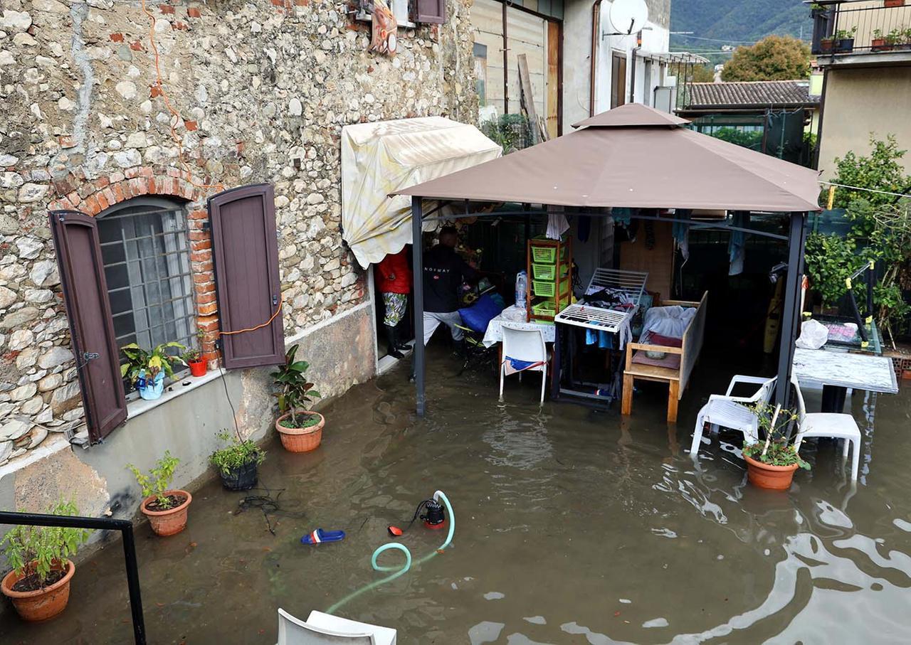 
	Gli allagamenti dei giorni scorsi a Carrara (foto Cuffaro)

