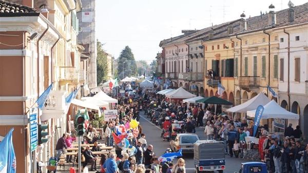 Rolo in festa per la Fiera di San Simone: musica, sfilate e sapori della tradizione