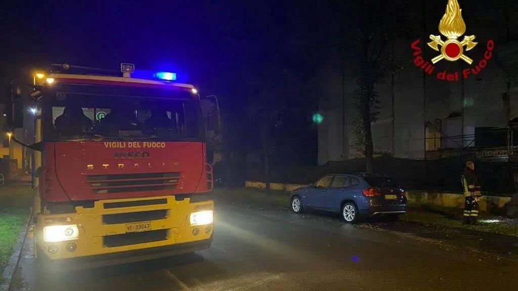 Lucca, condominio fatto evacuare per una fuga di gas