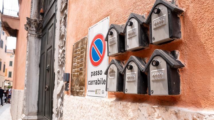 Key box per gli affitti brevi (foto d'archivio)