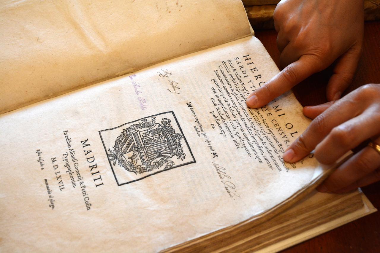 
	Un'antica copia della Carta de Logu&nbsp;conservata&nbsp;nella biblioteca arcivescovile di Oristano

