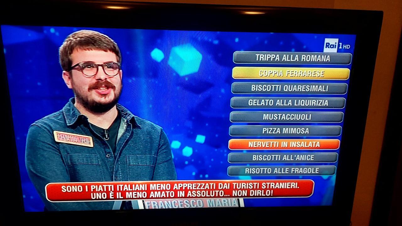 Triste comparsa della coppia ferrarese all’Eredità, cosa ci faceva su Rai 1