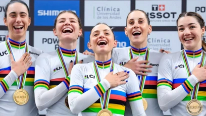 Ciclismo su pista, oro mondiale per l'Italia: c’è anche la toscana Vittoria Guazzini