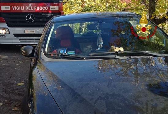 Villa Minozzo, anziano 86enne viene investito dalla propria auto