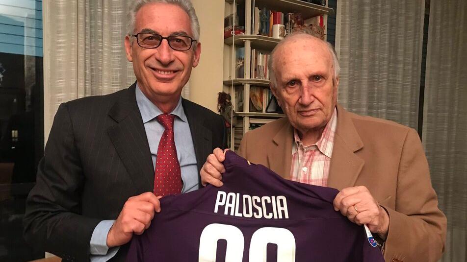 A dx Raffaello Paloscia, decano dei giornalisti sportivi