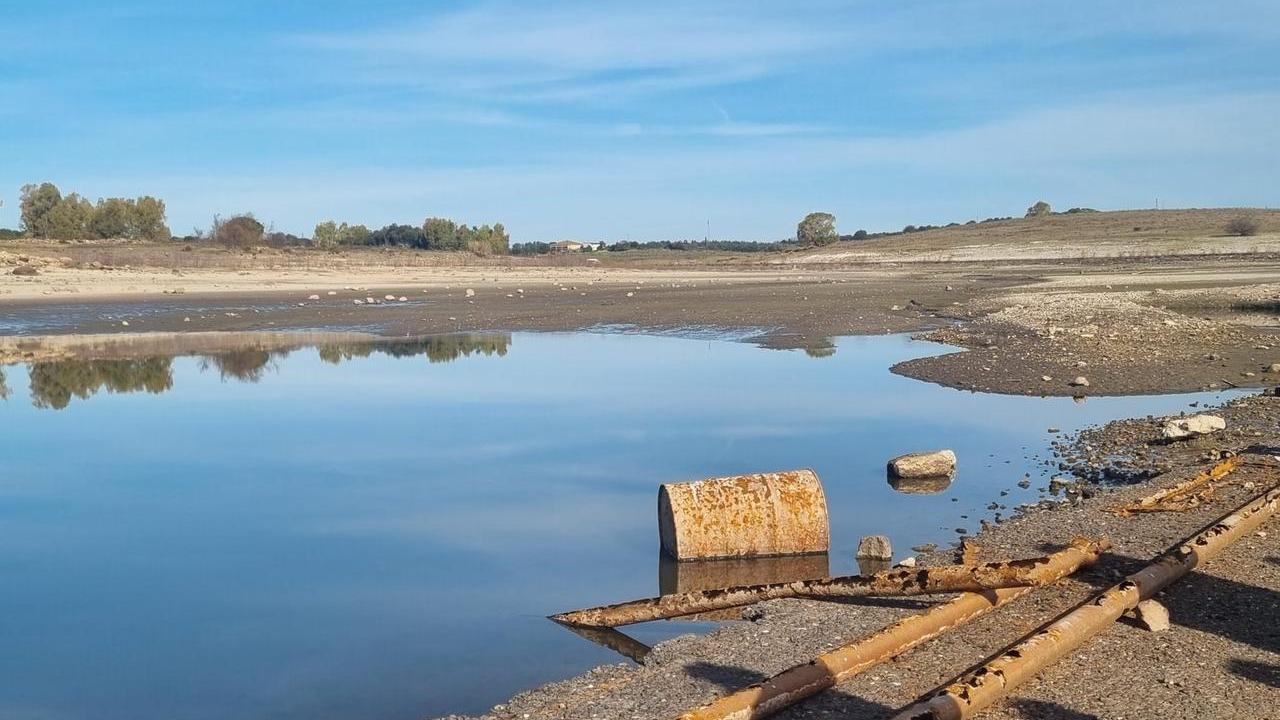 Allarme siccità nel Nord Ovest della Sardegna, acqua razionata da Sassari a Bosa – La mappa delle restrizioni