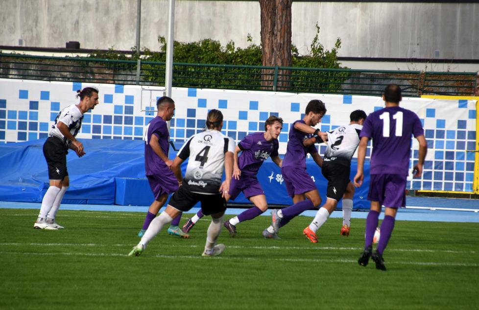 Viareggio, il dolce arriva alla fine: uno-due decisivo negli ultimi 10’