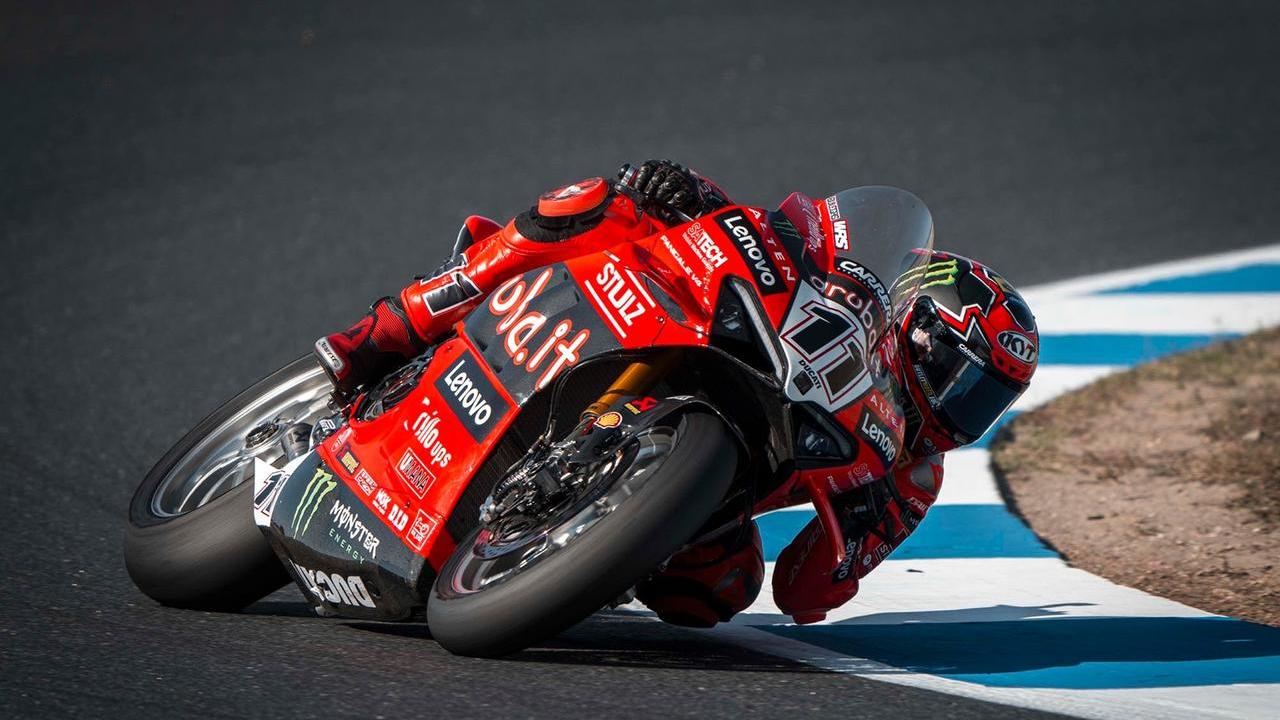 Bulega verso la Moto Gp: la Ducati pensa al pilota reggiano per sostituire l’infortunato Marc Marquez