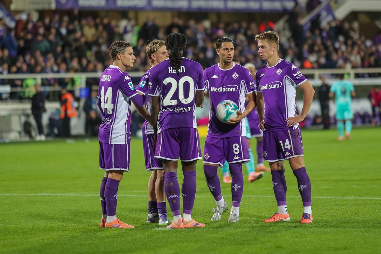 Fiorentina, il pari non basta: Pioli in bilico, la curva esplode