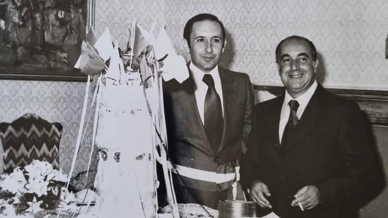 Il primo sindaco socialista di Sassari si racconta: la lotta alla speculazione edilizia, l’asino sotto il municipio, la stampa contro