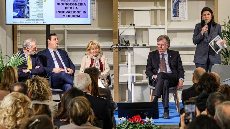 Il nuovo polo universitario di Mirandola è realtà: «Un ponte tra i giovani e il lavoro»