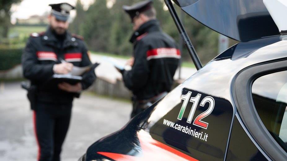 Lucca, non rispetta il divieto di avvicinamento verso l’ex moglie: arrestato
