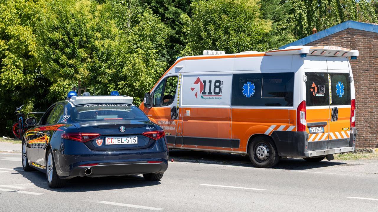 Sono intervenuti il 118 e i carabinieri (foto archivio)
