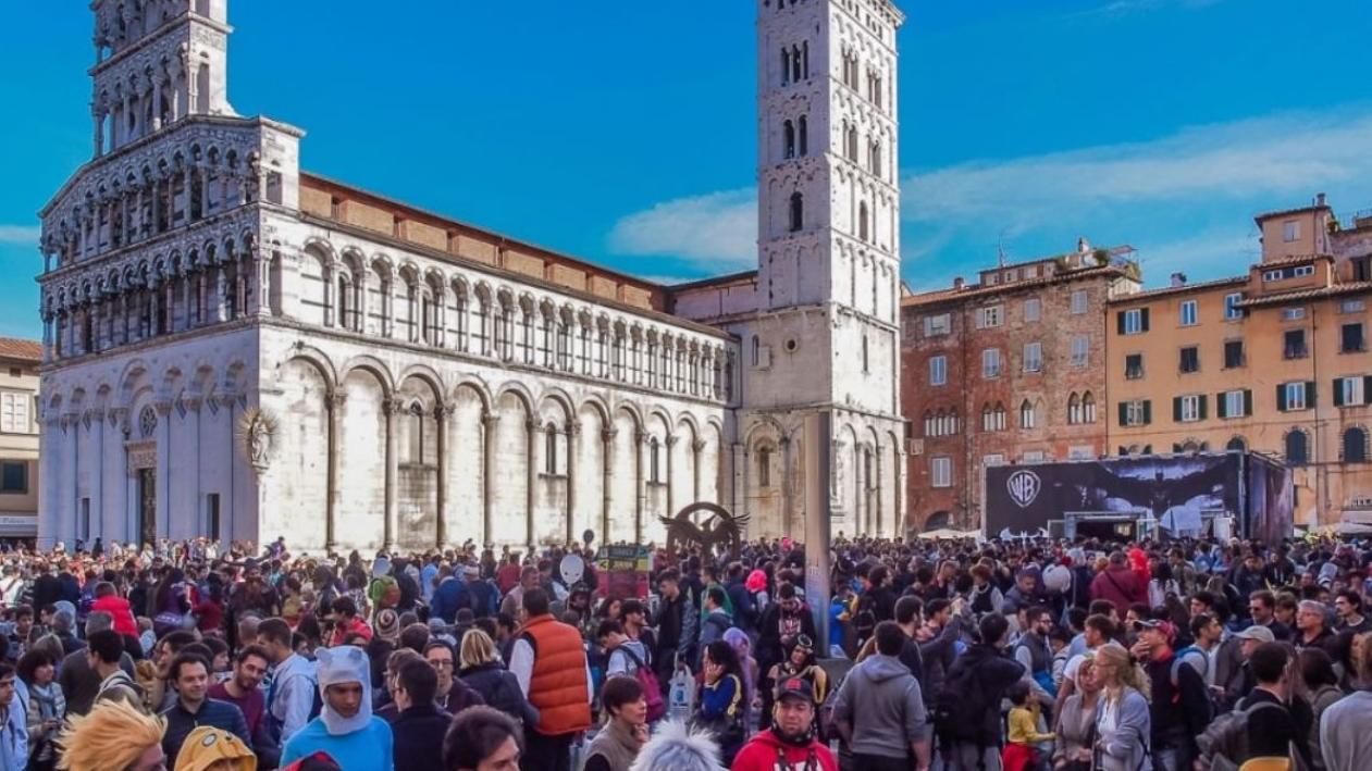 Piazza San Michele a Lucca durante un'edizione