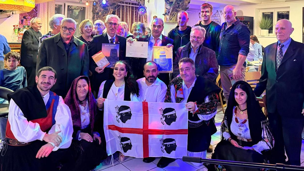 Un canto per unire l’isola alla Germania