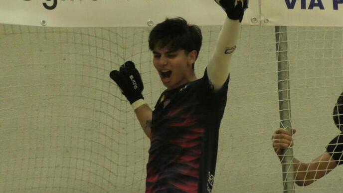 Hockey, Lopez rovina la festa al Cgc Viareggio