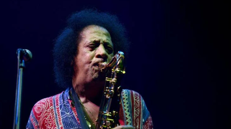 Addio al sassofonista James Senese, collaborò con Gil Evans, Bob Marley e Pino Daniele
