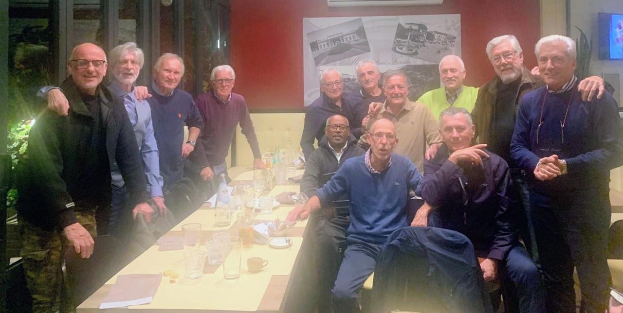 Il ritrovo delle vecchie glorie del calcio in Valdinievole. Tra sfide epiche, amicizie e ricordi di una vita