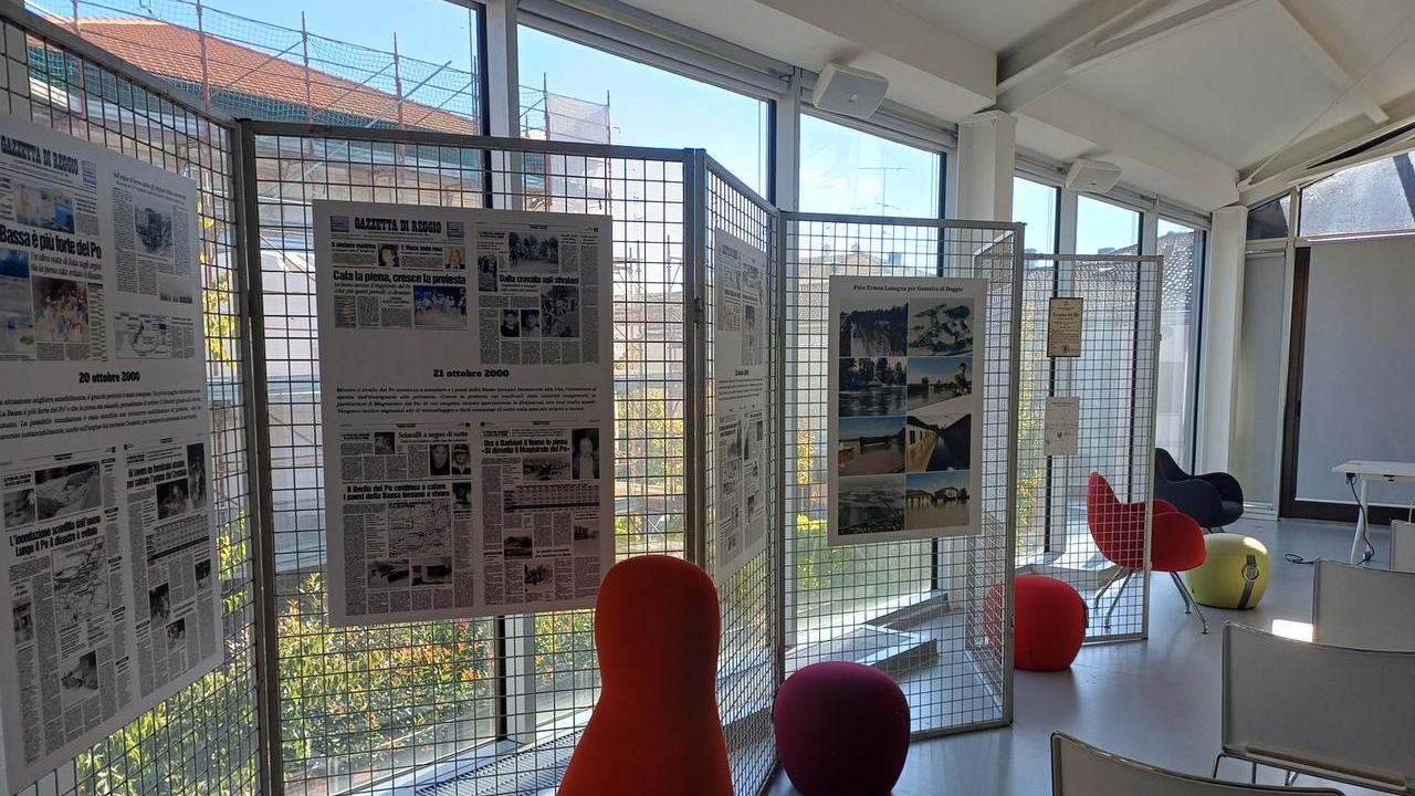 La grande piena del Po raccontata dagli articoli della Gazzetta e le foto di Ermes Lasagna