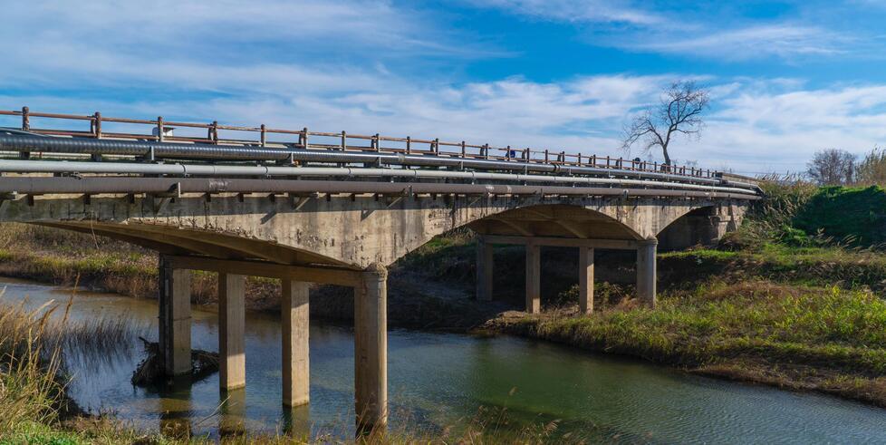 
	Il Ponte di Cornia sulla Sp39 (foto Lorenzo Manzini)

