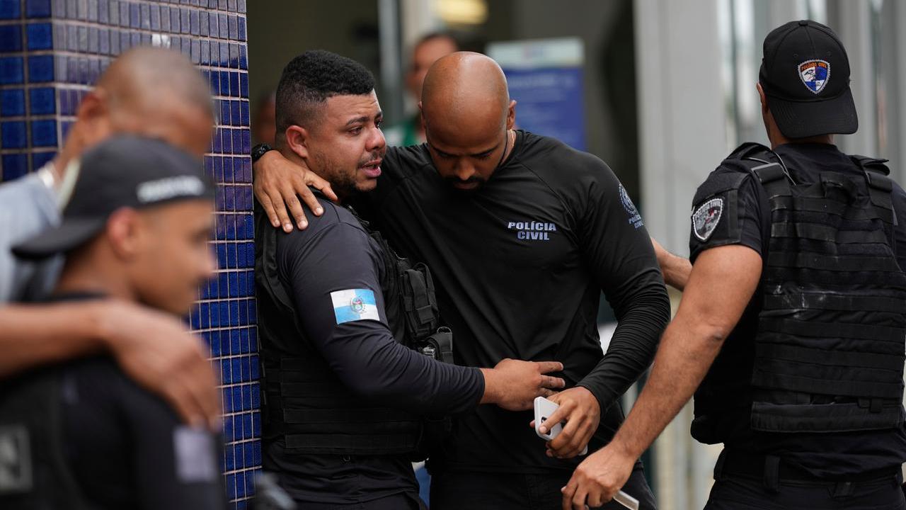 Rio de Janeiro, maxi blitz anti-narcos: 64 morti e oltre 2.500 agenti in azione