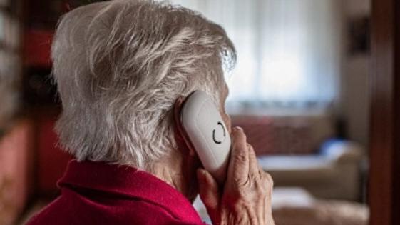 Prato, arrestato un altro finto carabiniere per la truffa del falso incidente