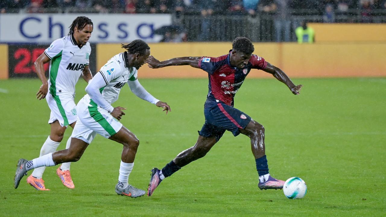 Cagliari-Sassuolo: 1-2. I rossoblù battuti in casa dagli emiliani