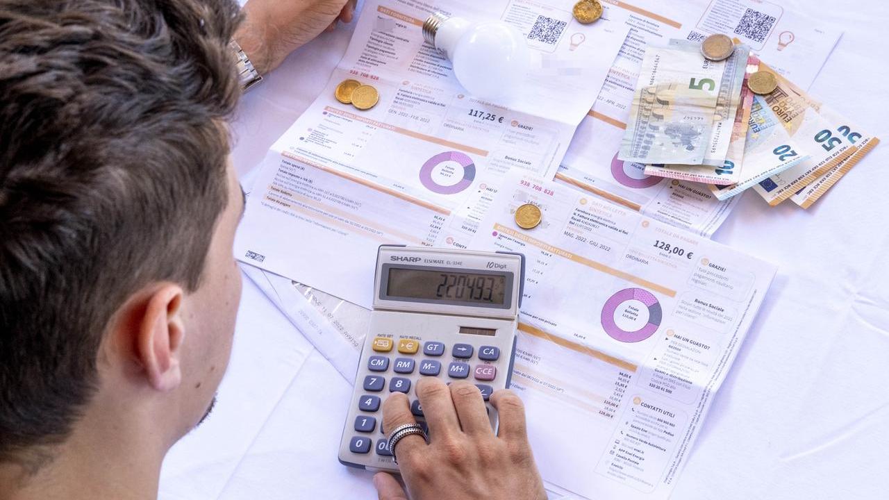 Bonus bollette, a gennaio 2026 cambiano i requisiti e le soglie di Isee