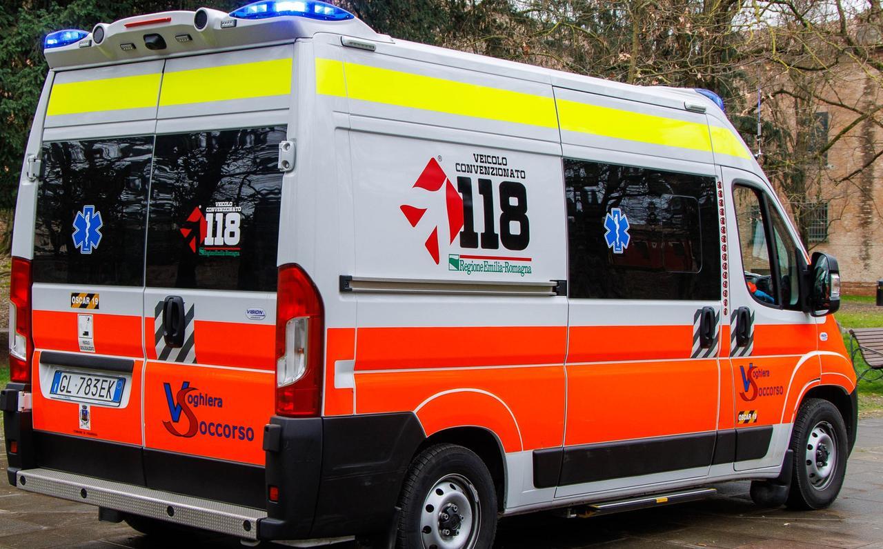 Va in bagno e partorisce, la donna non sapeva di essere incinta. L’episodio a Ferrara