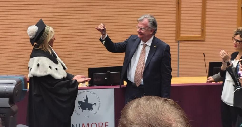 Unimore, passaggio di consegne: la nuova rettrice Cucchiara assume la guida dell’università