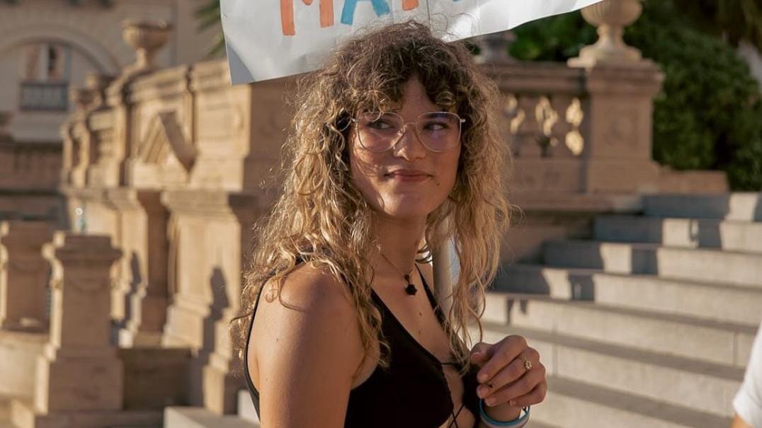 Dopo le molestie, l’aggressore patteggia. Minerva Uzzau: «Io soffro ancora, lui se l’è cavata con poco»